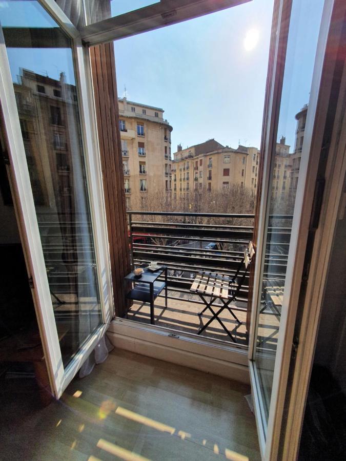 Grand Appartement 4pers à coté du Palais Longchamp Marselha Exterior foto